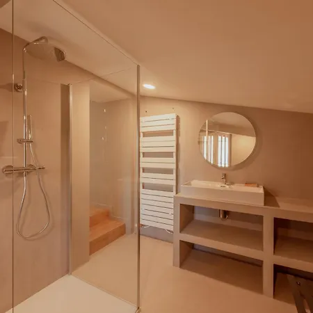 46 Le Montat